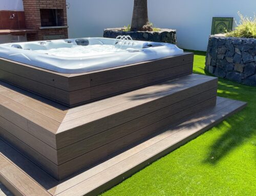 Forramiento de jacuzzi con tarima exterior NewTechWood